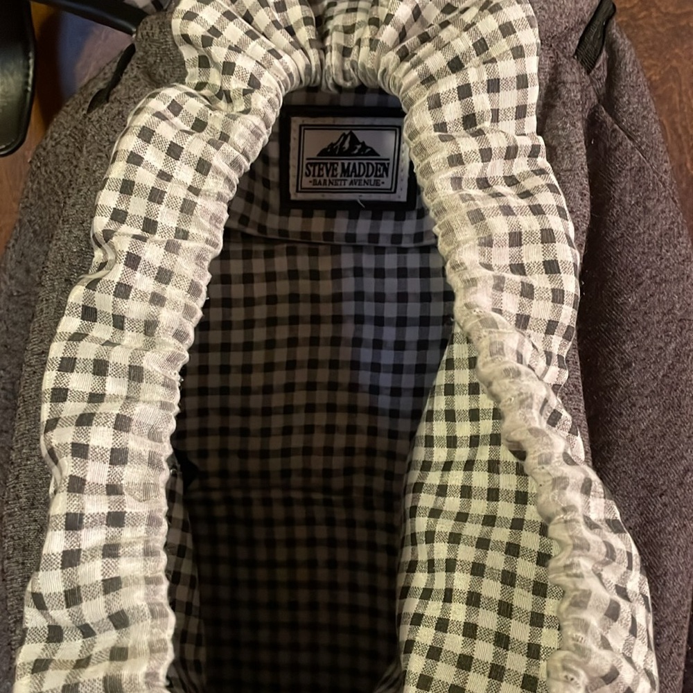 Steve Madden grey and black backpack. - Picture 7 of 8